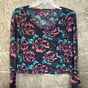 MUDD LONG SLEEVE Crop Top q1